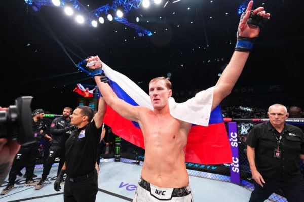 Сергей Павлович — Александр Волков, UFC в Саудовской Аравии, как закончился бой, кто победил, результаты, обзор поединка